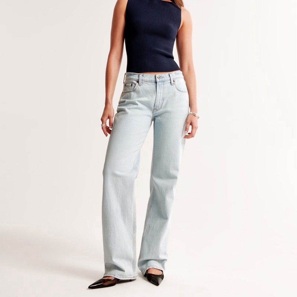 Abercrombie & Fitch 90s Baggy Low Rise Jean Light Denim